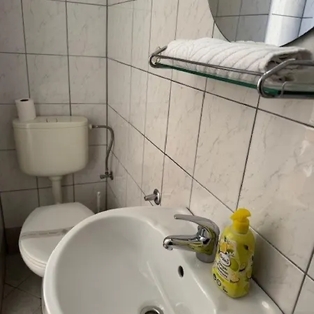 Katarina Guest house 3*
